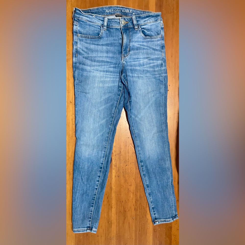 American Eagle, Next Level stretch Skinny Jeans. Size 6 Short 🇺🇸🦅👖